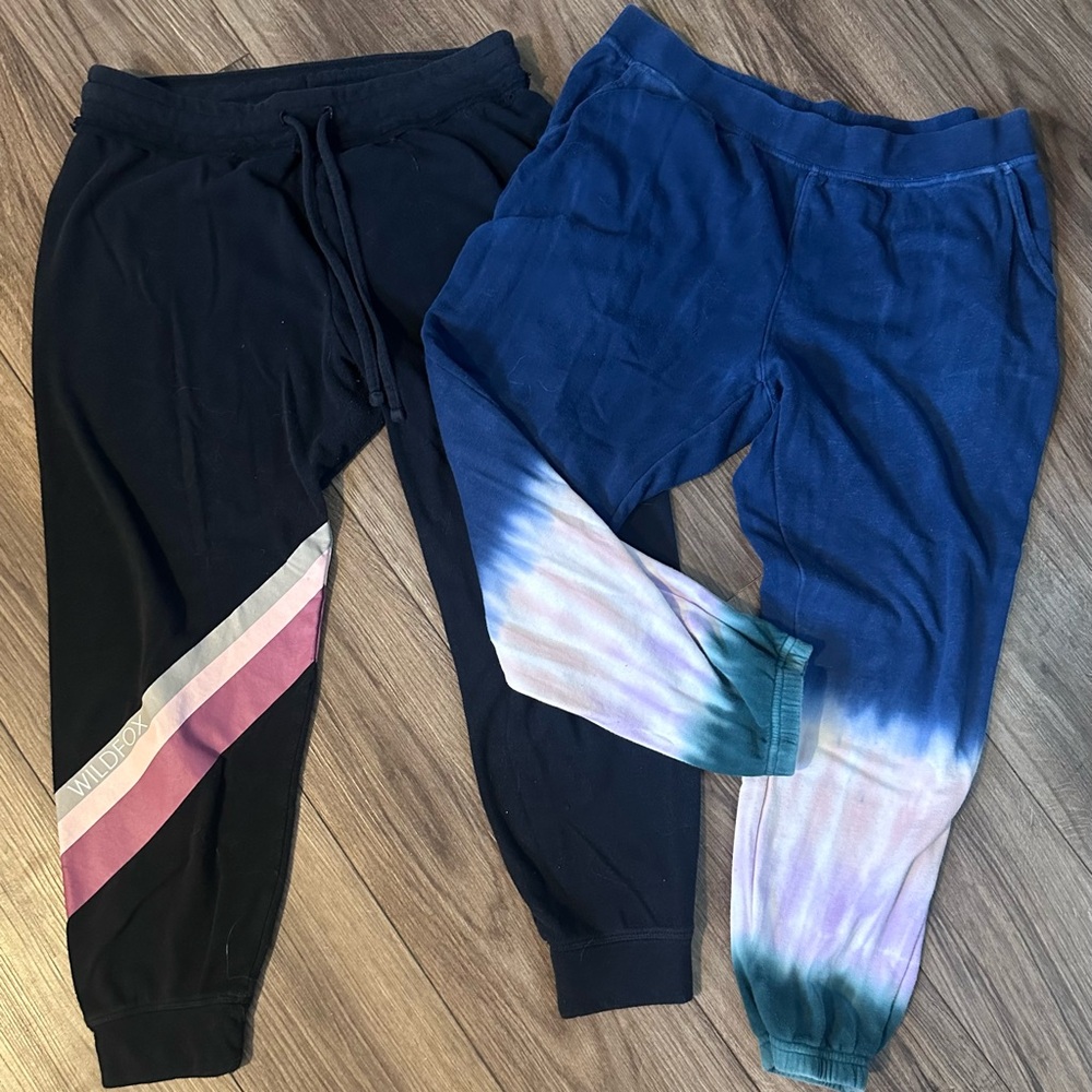 Lot of 2 WILDFOX sweatpants DIZE XL X-Large blue Tie dye and black pink stripe